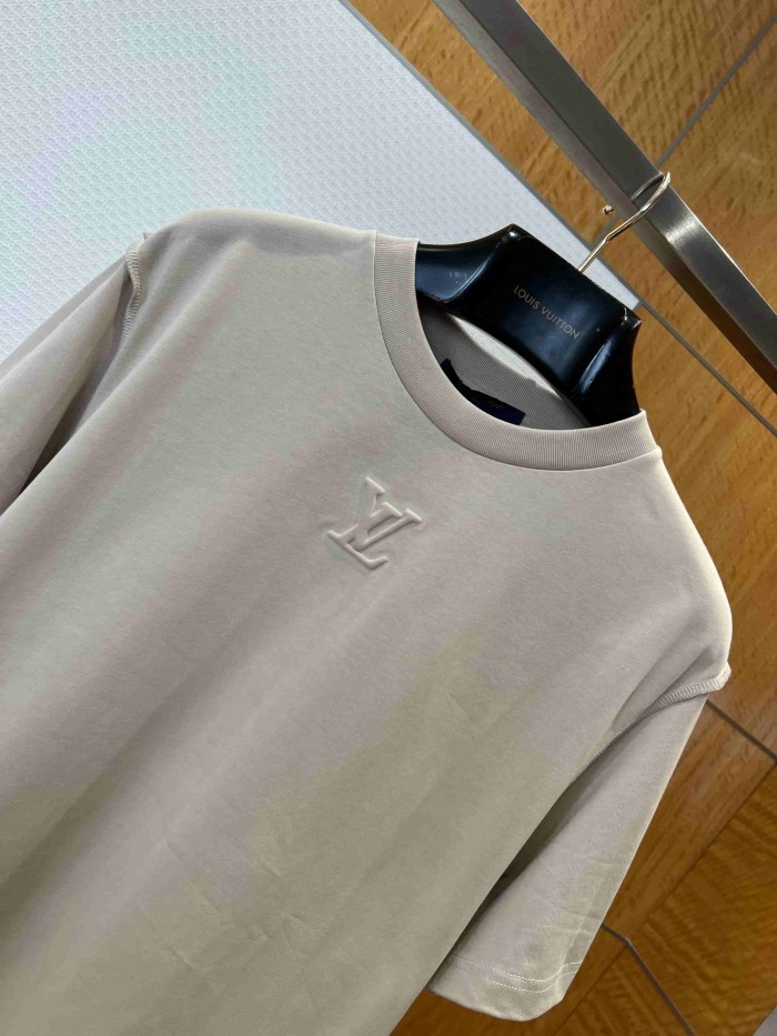 1:1 quality version Cotton Embossed Logo Short Sleeve T-shirt 11 colors 29114534