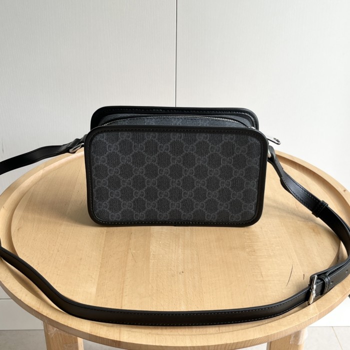 1:1 qualituy verson GG Print Circle Logo Small Camera Bag Crossbody Shoulder Bag For Men 2 colors 29116359