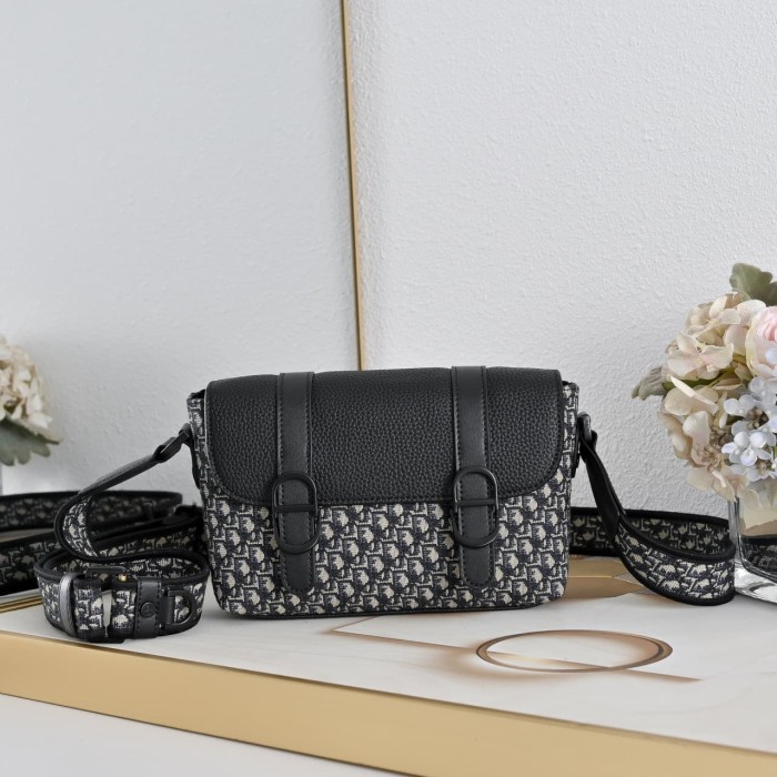 Leather Embroidered Men's Flap Messenger Crossbody Shoulder Bag 2 colors 29116495