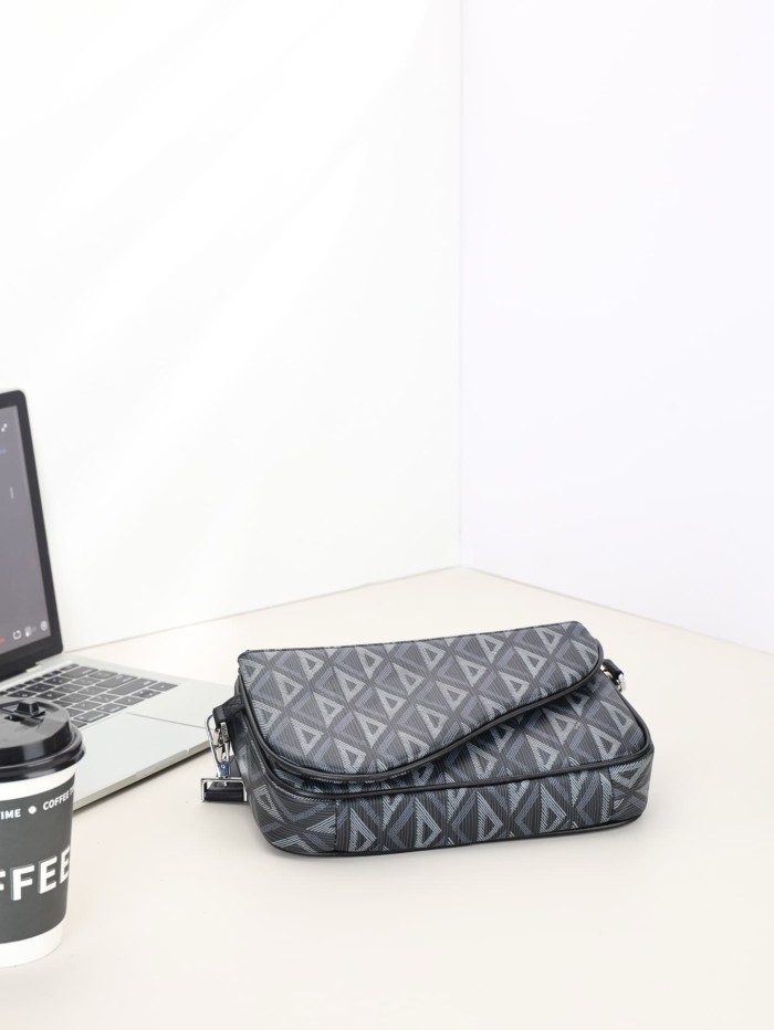 Mens Jacquard Pattern Camera Crossbody 3-in-1 Zipper Saddle Clutch Bag 3 colors 29116535