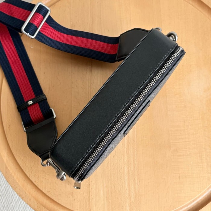 GG Supreme Dark Canvas Rectangular Zip Box Bag 3 colors 29116418