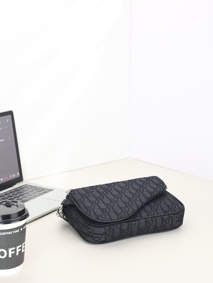 Mens Jacquard Pattern Camera Crossbody 3-in-1 Zipper Saddle Clutch Bag 3 colors 29116535