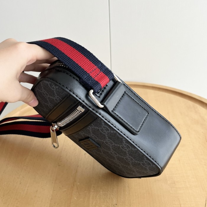 Black GG Supreme Mini Vertical Phone Crossbody Bag 29116474