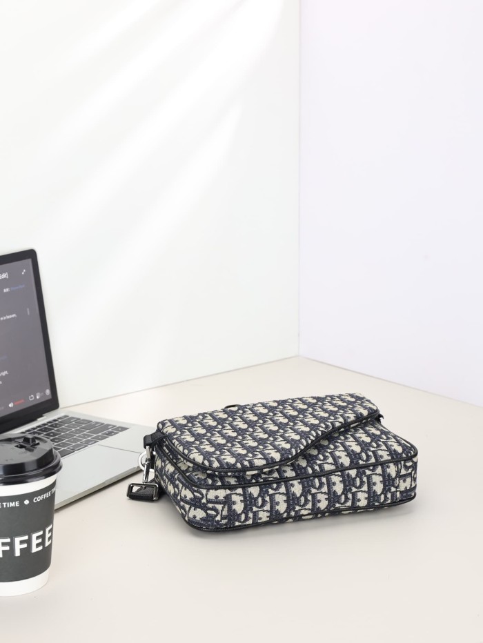 Mens Jacquard Pattern Camera Crossbody 3-in-1 Zipper Saddle Clutch Bag 3 colors 29116535