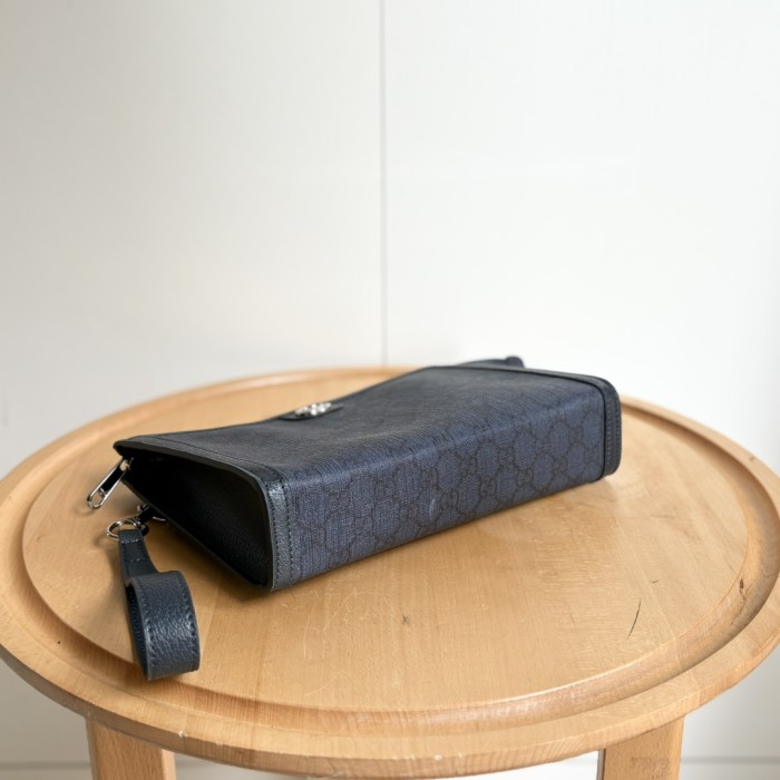 Dark GG Supreme Clutch Bag Men's Travel Dopp Kit Hand Pouch 3 colors 29116462