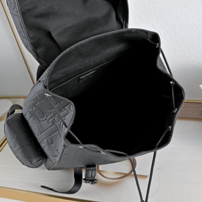 Grain Cow Leather Buckle Closure Embossed Logo Flap Backpack 29116519
