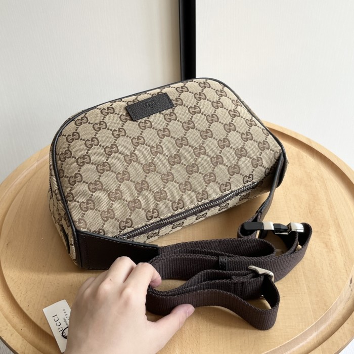 GG Nylon Cosmetic Wash Bag Double Zip Crossbody Toiletry Bag 3 colors 29116432