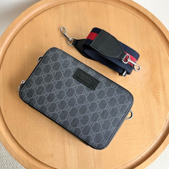 GG Supreme Dark Canvas Rectangular Zip Box Bag 3 colors 29116418
