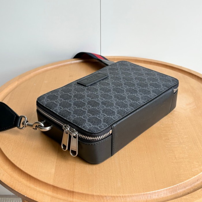 GG Supreme Dark Canvas Rectangular Zip Box Bag 3 colors 29116418