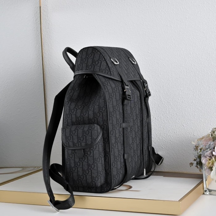Grain Cow Leather Vintage Oblique Jacquard Flap Backpack 2 colors 29116517
