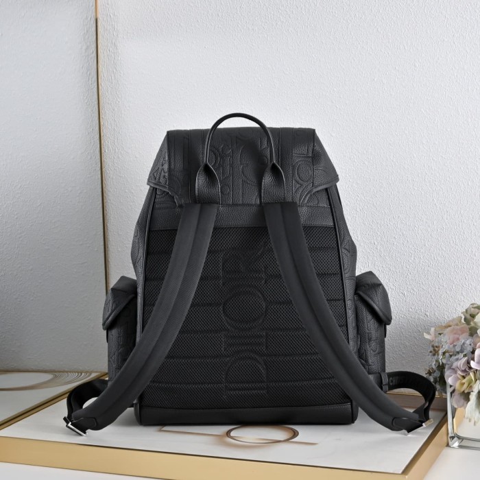 Grain Cow Leather Buckle Closure Embossed Logo Flap Backpack 29116519