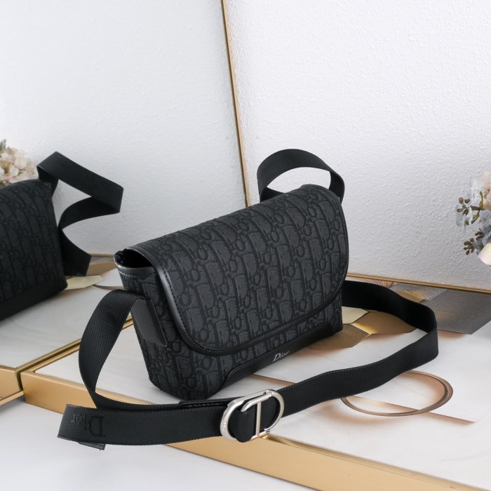 Men's Oblique Jacquard Flap Messenger Crossbody Bag 3 colors 29119191