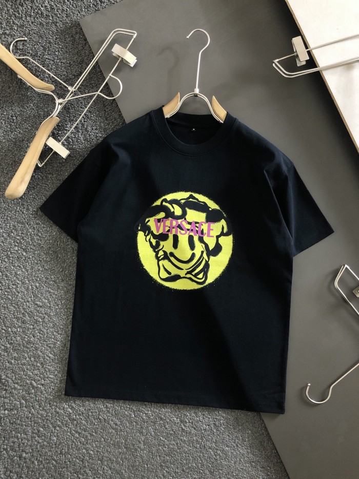 Street Graffiti Style Contrast Yellow Circle Smiley Medusa Pink Letter Print T-shirt 2 colors 29119683