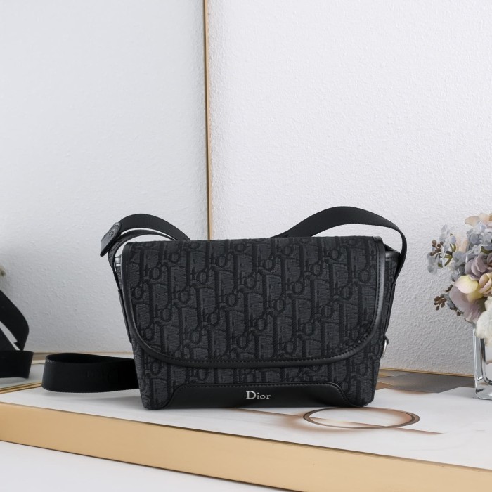 Men's Oblique Jacquard Flap Messenger Crossbody Bag 3 colors 29119191