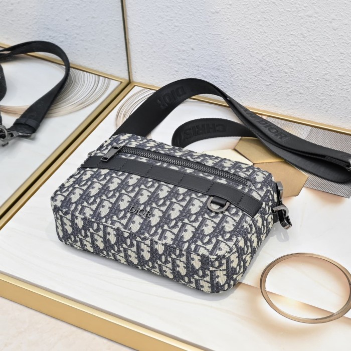 Luxury Monogram Sling Bag - Black Jacquard Crossbody for Men 2 colors 29119176