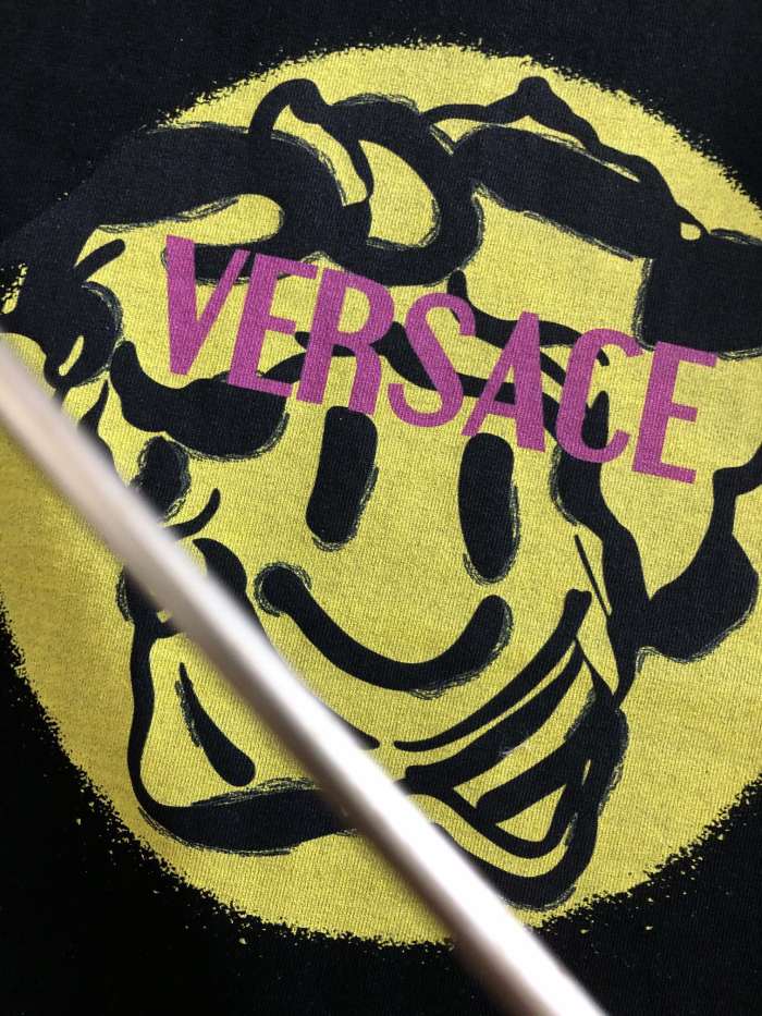 Street Graffiti Style Contrast Yellow Circle Smiley Medusa Pink Letter Print T-shirt 2 colors 29119683