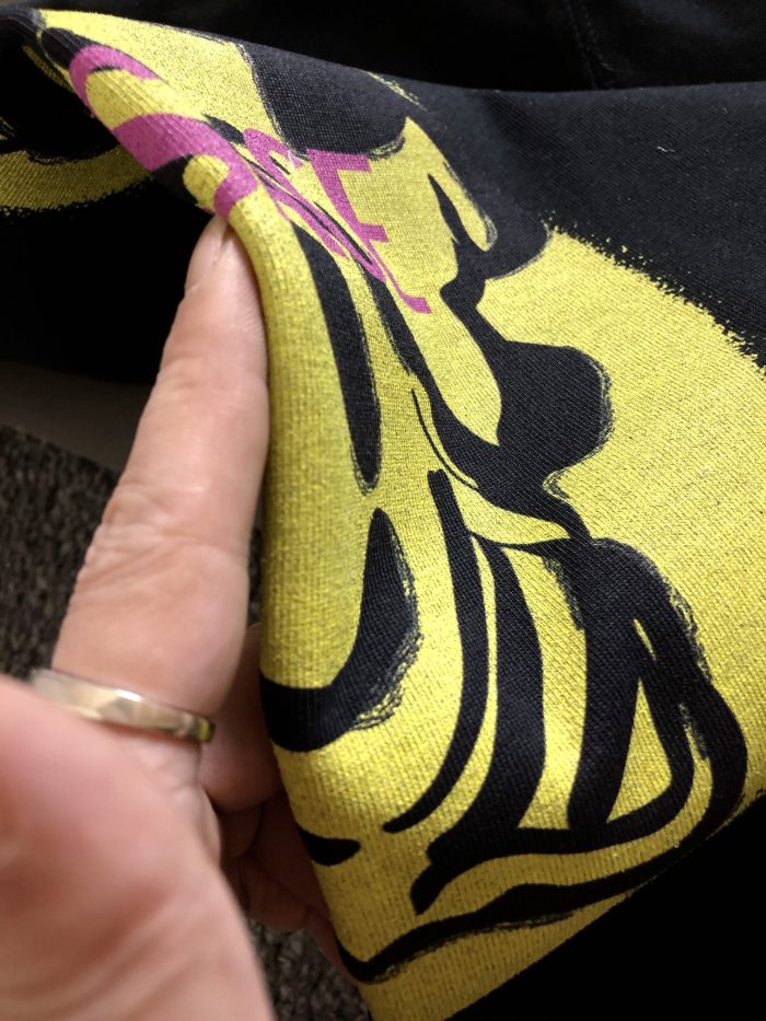 Street Graffiti Style Contrast Yellow Circle Smiley Medusa Pink Letter Print T-shirt 2 colors 29119683