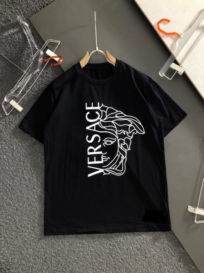 Minimal Clean Style Vertical Letter Line Art Medusa Graphic Print Matching Couple T-shirt 2 colors 29119678