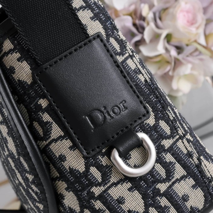 Men's Oblique Jacquard Flap Messenger Crossbody Bag 3 colors 29119191