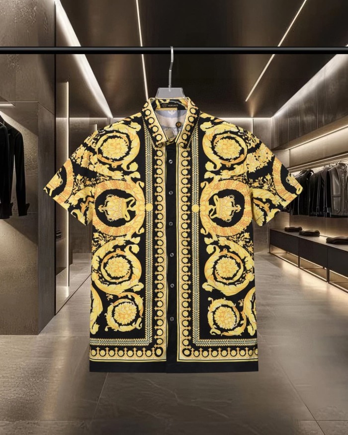 Baroque Royal Style All Over Golden Floral Crown Medallion Print Cuban Collar Vacation Shirt 2 colors 29140025