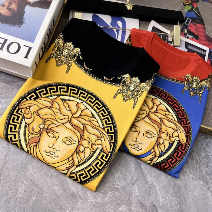 1:1 quality version Baroque All Over Golden Scroll Greca Circle Medusa Graphic T-shirt 2 colors 29143754