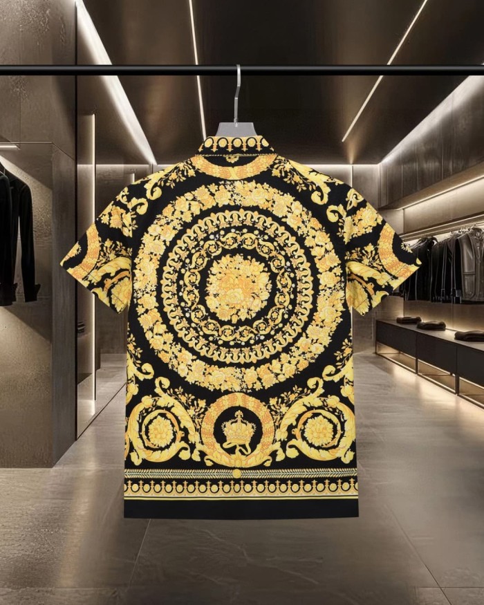 Baroque Royal Style All Over Golden Floral Crown Medallion Print Cuban Collar Vacation Shirt 2 colors 29140025