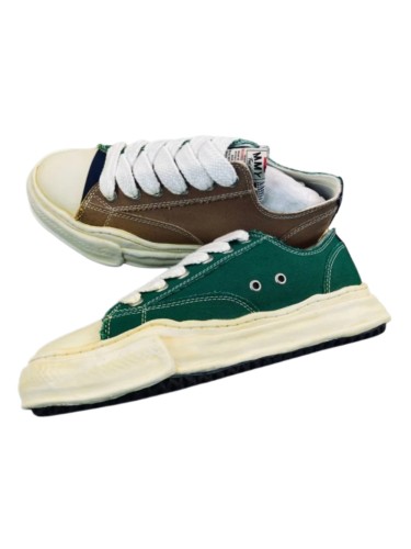 Rubber abrasion-resistant sole canvas shoes