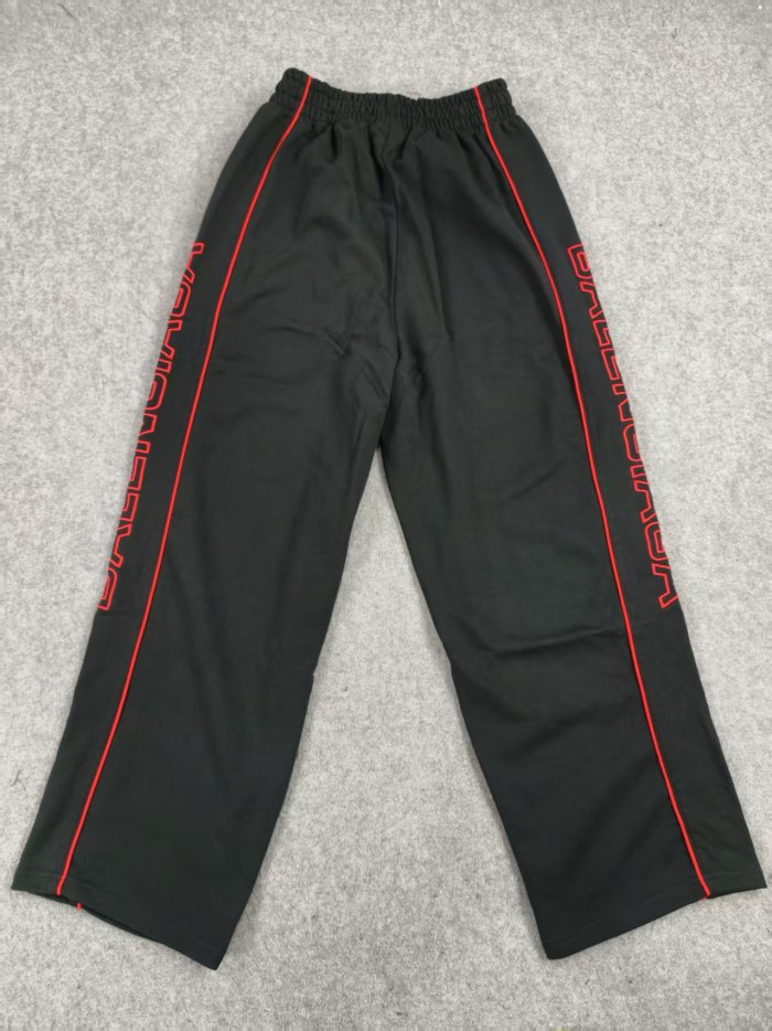 Red Stripe Manchester United Embroidered Athletic Pants 28434354
