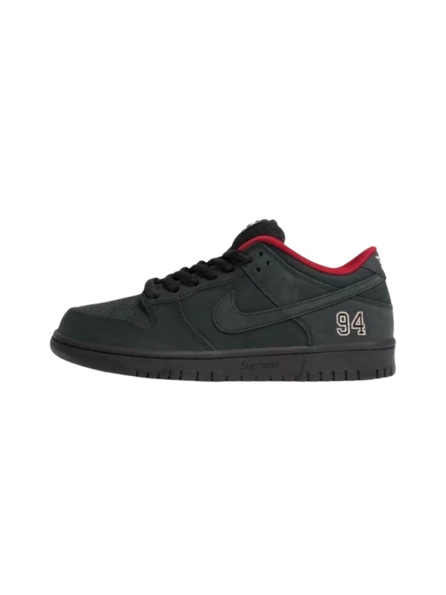 1:1 quality version Supreme x Nike SB Dunk Low Black and Red 28442637