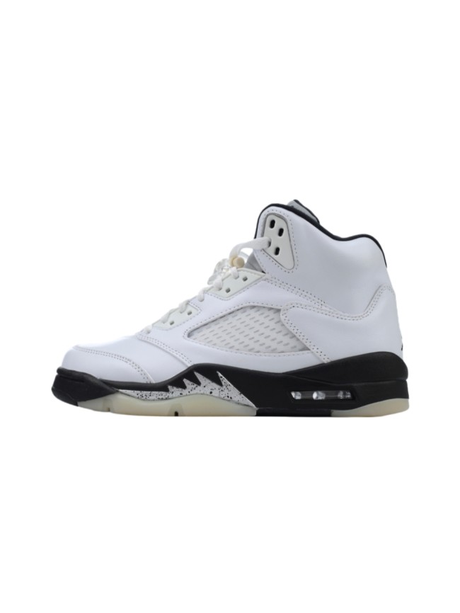 [plus-size shoes] @j5  Oreo  White & Black Retro Basketball Shoes 29035491
