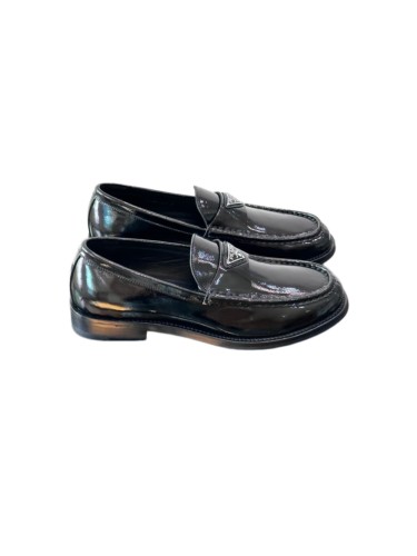 1:1 quality version Enamel Metal Triangle Logo Classic Loafers 2 colors 28899675