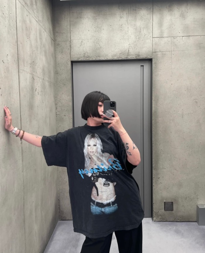 1:1 quality version Britney portrait printed Tee 28430284