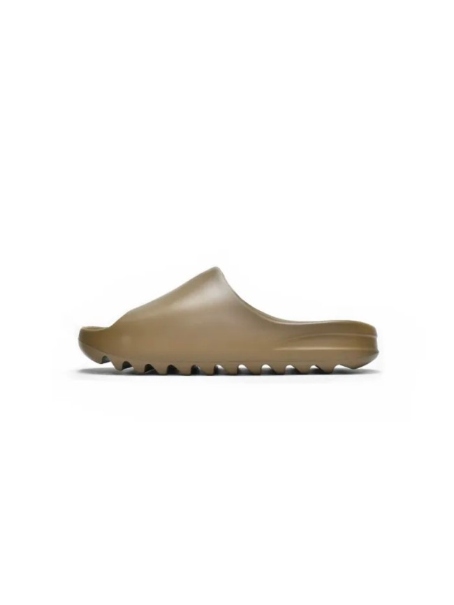 A Y**zy Slide Earth Brown FV8425