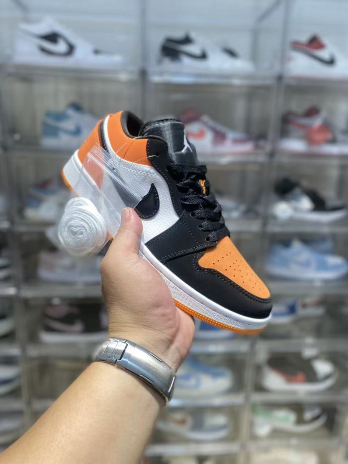 [plus-size shoes] Air @j1 Low Black White Grey Reverse Shadow Color Block Retro Unisex Sneakers 2 clolors 29225200