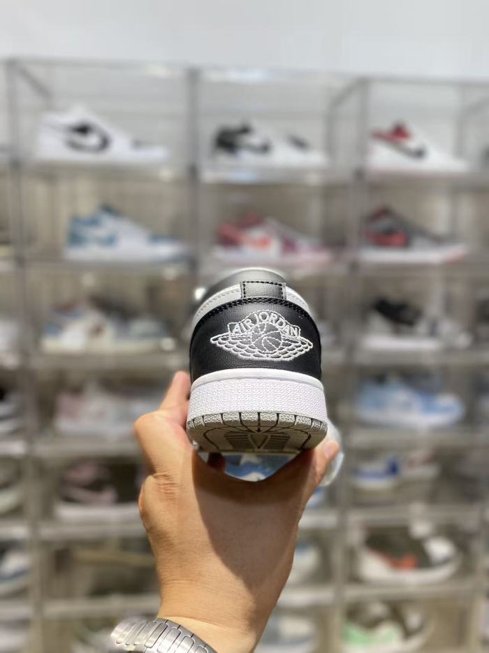 [plus-size shoes] Air @j1 Low Black White Grey Reverse Shadow Color Block Retro Unisex Sneakers 2 clolors 29225200