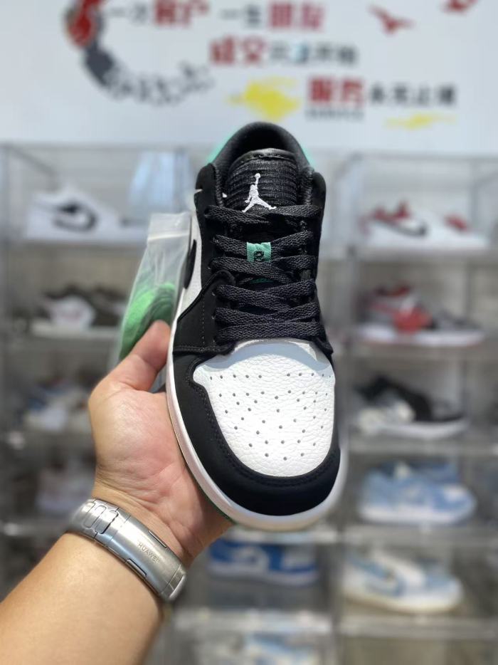 [plus-size shoes] Air @j1 Low  Low Black White Green Celtics Color Block Sneakers 2 colors 29225307