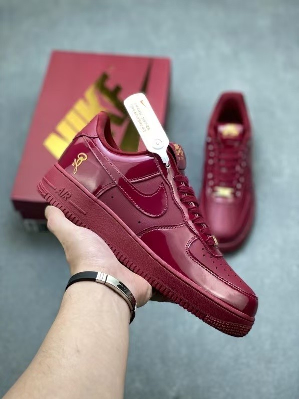 Air Force 1 Low Burgundy Patent Leather Signature Embroidery Sneakers 29225630
