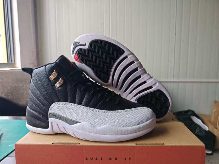 [plus-size shoes] Air @j12  Retro Playoffs Black White Pebbled Leather Metal Lace Buckle Shock Absorbing High Top Basketball Shoes 29284076