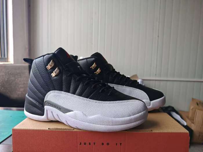 [plus-size shoes] Air @j12  Retro Playoffs Black White Pebbled Leather Metal Lace Buckle Shock Absorbing High Top Basketball Shoes 29284076