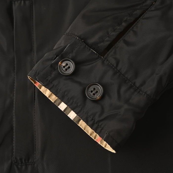 1:1 quality version Classic Plaid Reversible Lapel Windbreaker Water-Resistant Jacket 29105552