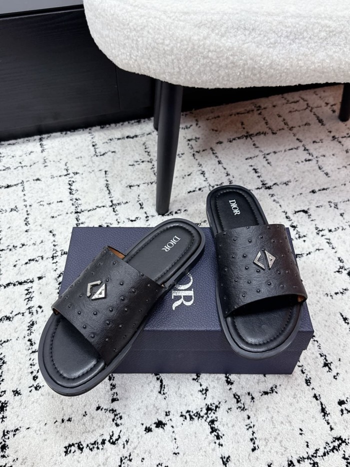 [Plus-size shoes]1:1 quality version Ostrich Grain Leather Single Strap Metal Decor Slide Sandals 3 colors 29285566