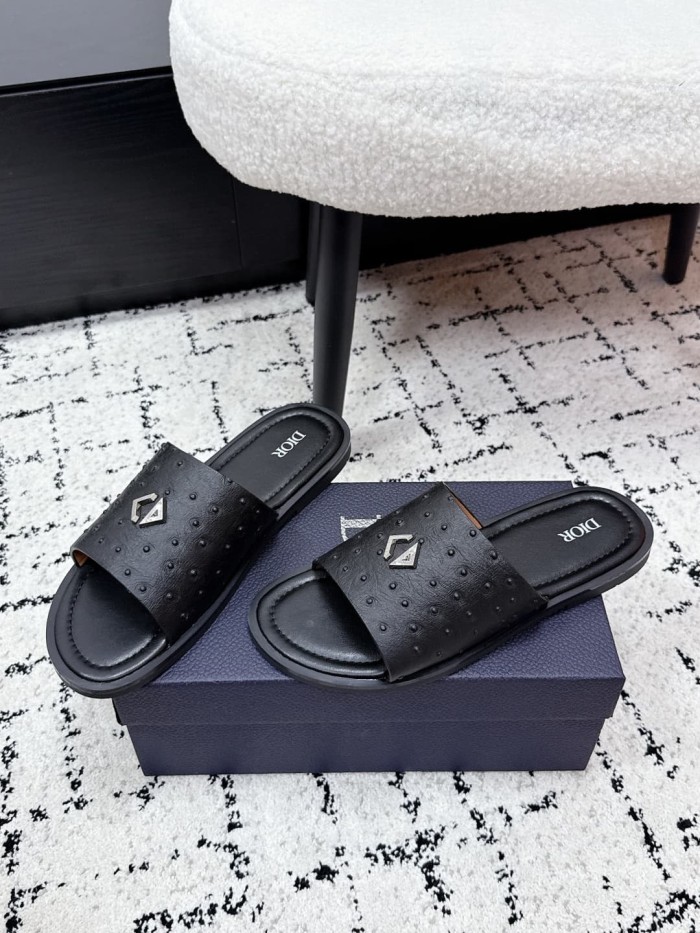 [Plus-size shoes]1:1 quality version Ostrich Grain Leather Single Strap Metal Decor Slide Sandals 3 colors 29285566