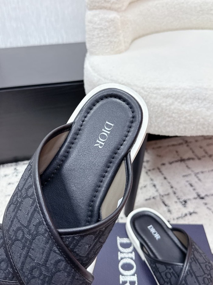 [Plus-size shoes]1:1 quality version Oblique Jacquard Cross Strap Leather Flip Flops Slippers 3 colors 29285546