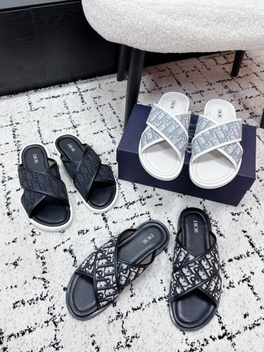 [Plus-size shoes]1:1 quality version Oblique Jacquard Cross Strap Leather Flip Flops Slippers 3 colors 29285546