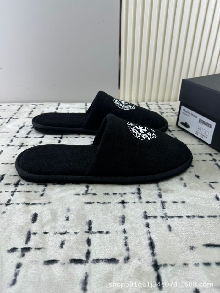 1:1 quality version Cross Letter Embroidery Fleece Closed Toe Slippers 2 colors