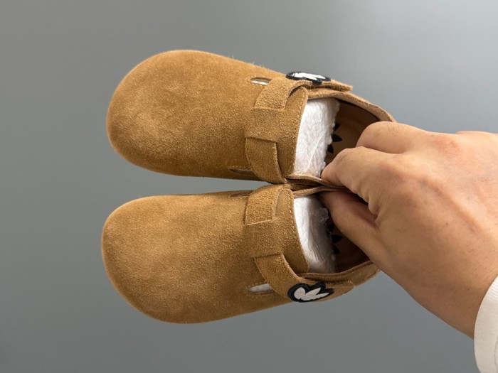 Trefoil Velcro Suede Casual Shoes for Kids 3 colors 29288743