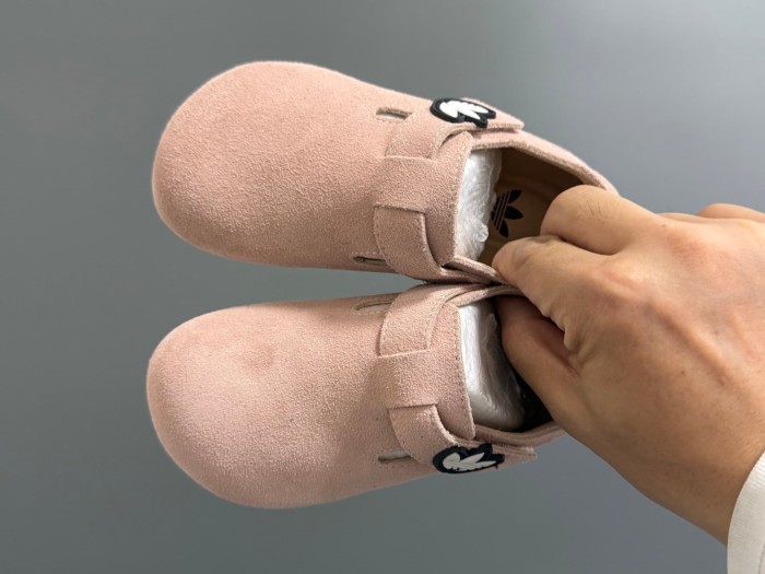 Trefoil Velcro Suede Casual Shoes for Kids 3 colors 29288743