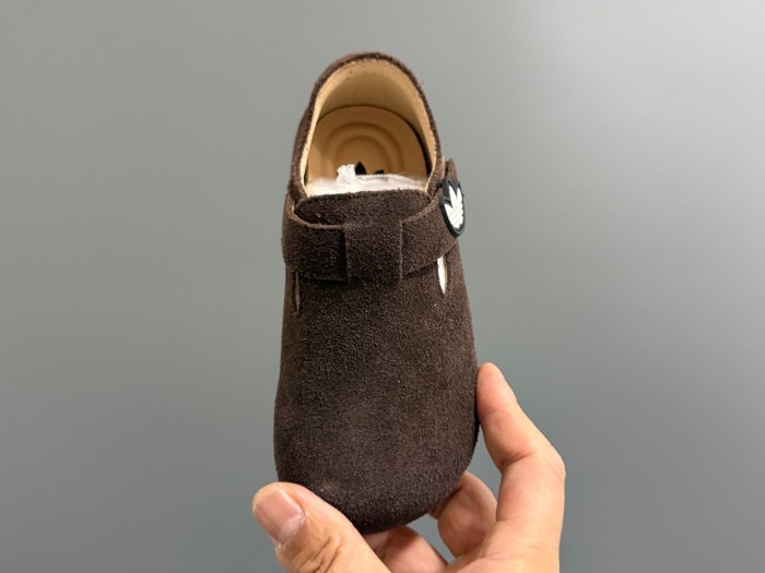 Trefoil Velcro Suede Casual Shoes for Kids 3 colors 29288743