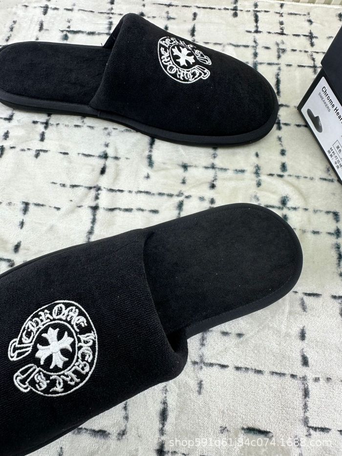 1:1 quality version Cross Letter Embroidery Fleece Closed Toe Slippers 2 colors
