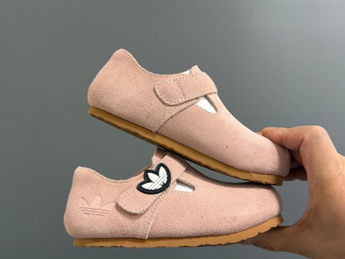 Trefoil Velcro Suede Casual Shoes for Kids 3 colors 29288743
